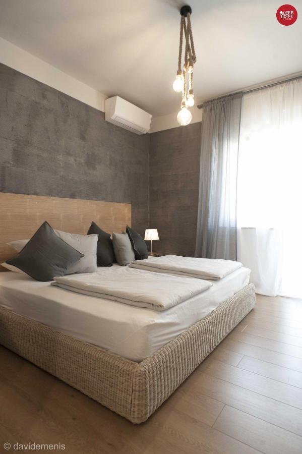 Отель Sleep In Удине Экстерьер фото